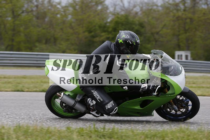 /Archiv-2024/13 22.04.2024 Plüss Moto Sport ADR/Freies Fahren/0